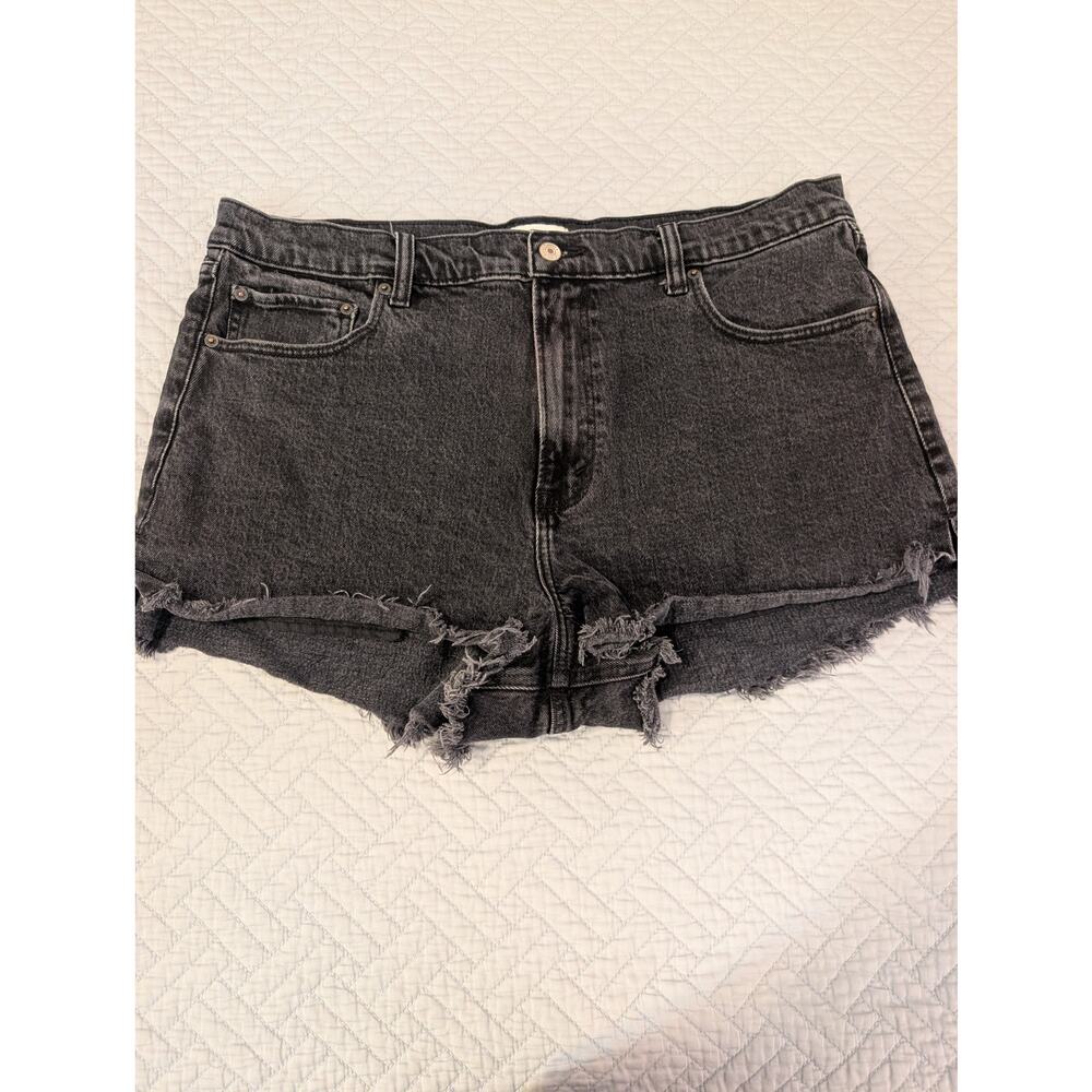 Abercrombie & Fitch Jean Cut Offs Women's 16 Black Mom Short High Rise (0495)